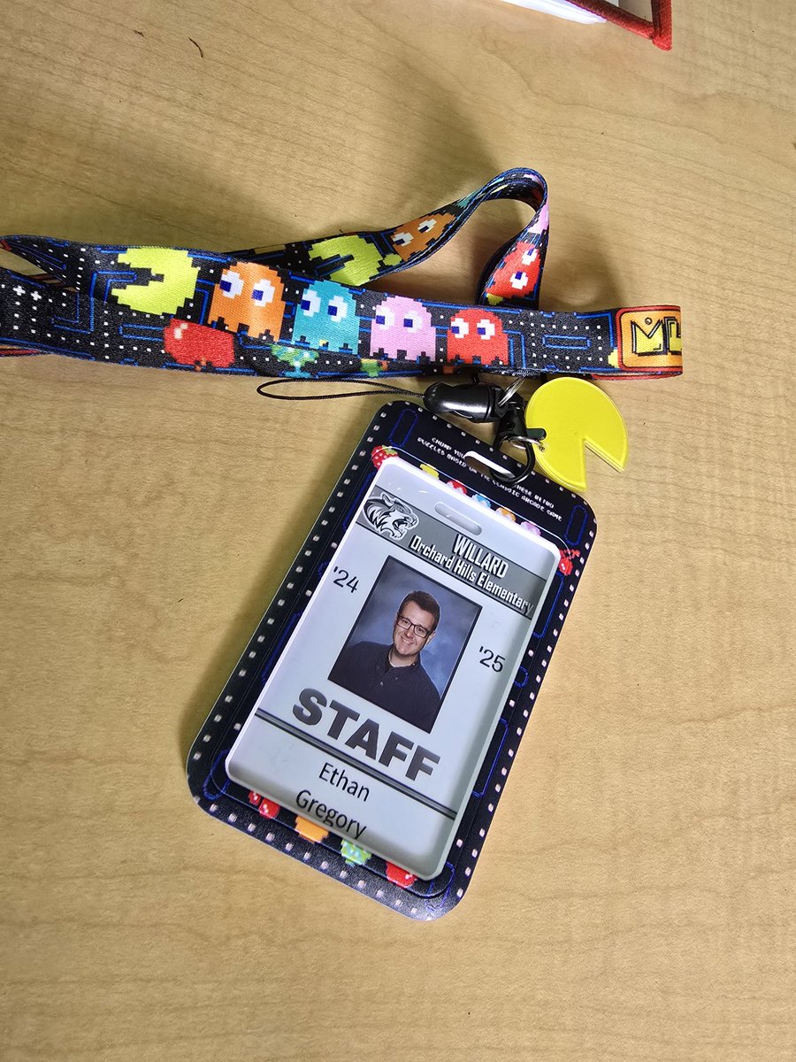 MrEthanGregory's tweet image. After 4 years, I finally got a real staff ID today. I can&apos;t decide what I&apos;m more excited about: the ID or that I can finally use the #PacMan badge lanyard I bought 4 years ago in preparation for this moment. It&apos;s the little things. #amteaching #mylifeinelementary #WOHE #Willard