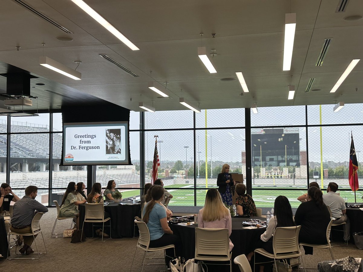 drskmcm's tweet photo. A great day with TWU preservice teachers @ProsperISD learning about all about the innovative programs and commitment to excellence in teaching and learning. https://t.co/bTm0OJ1qCi