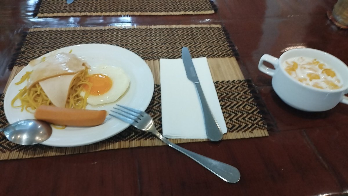 老鼠爱打洞 tweet media