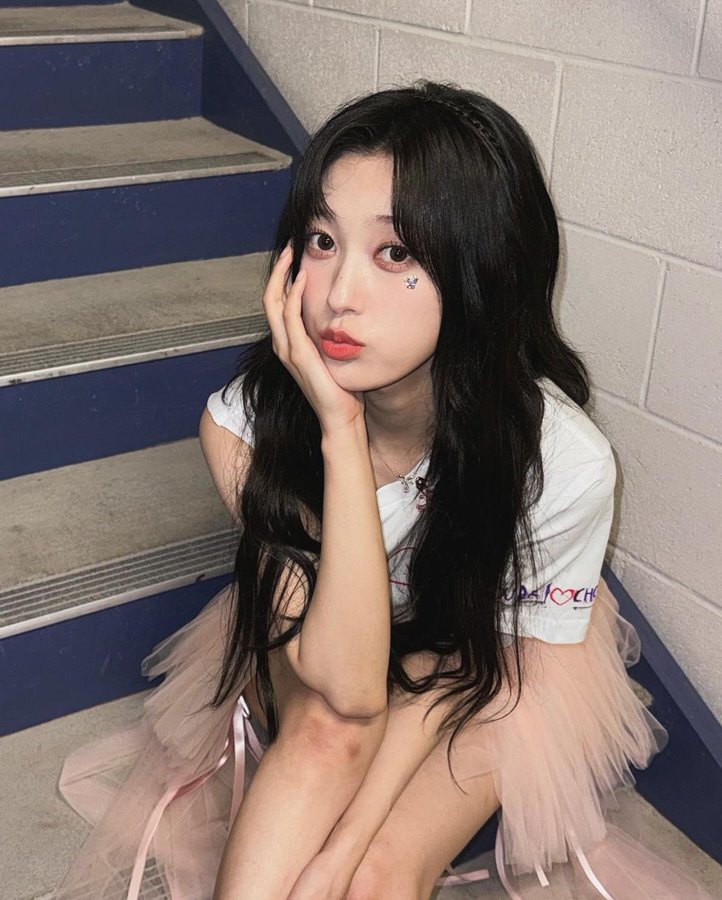 wulankudus's tweet photo. ㅤ

https://t.co/tc0nvXZcWM Instagram Updated.

In this sweet summer era, Persephone finaly released an addictive song with eye-catching mv 💕 Move your body by Persephone is gonna be my very-first song this week, go stream! ❤️

ㅤ https://t.co/WKZAPBShTD
