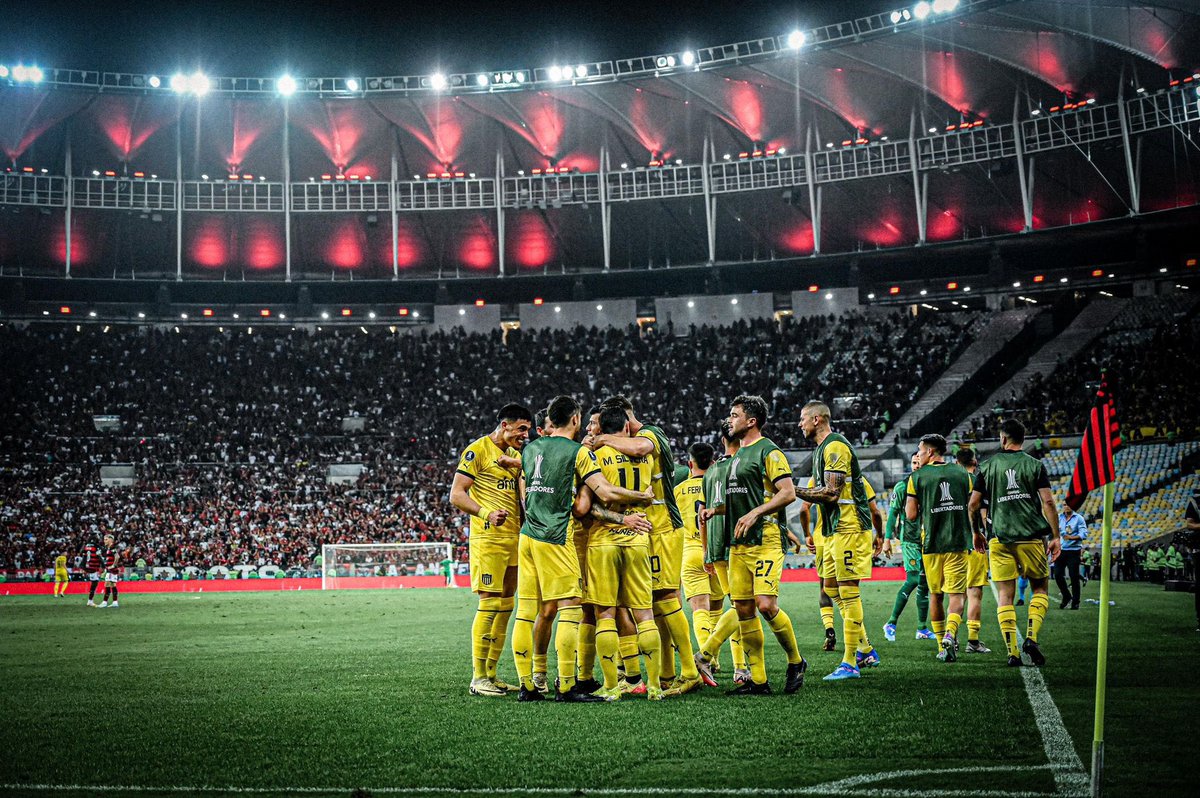 QUE TODOS SEPAN QUE VOLVIÓ PEÑAROL 👊🏻