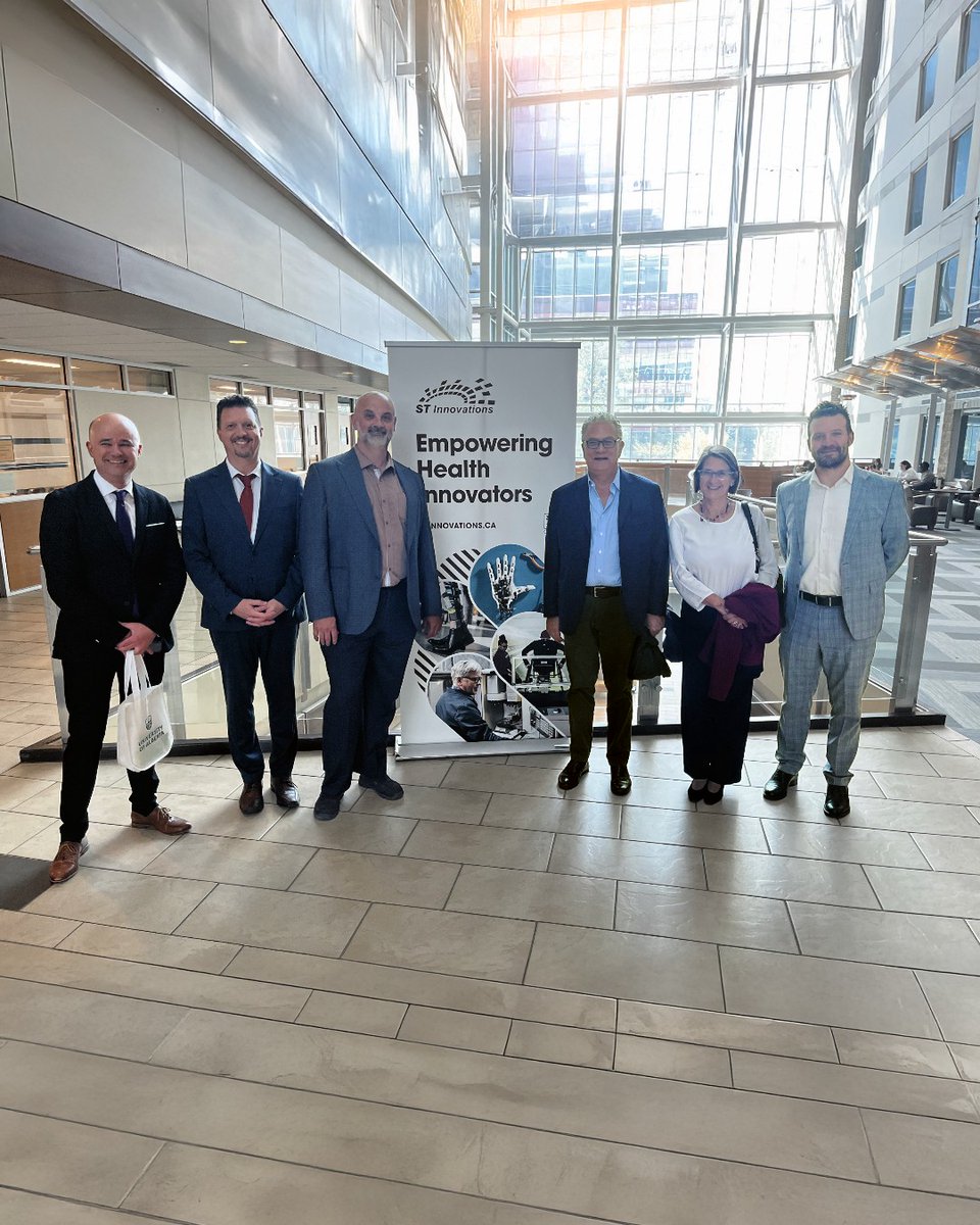 We had the sincere honour of hosting His Excellency Italian Ambassador to Canada, Andrea Ferrari, and Costanza Conti, Scientific Attachée at the Italian Embassy, for an exciting tour of our core labs yesterday 🔬👀 A big thank you for the visit and inspiring conversations!
