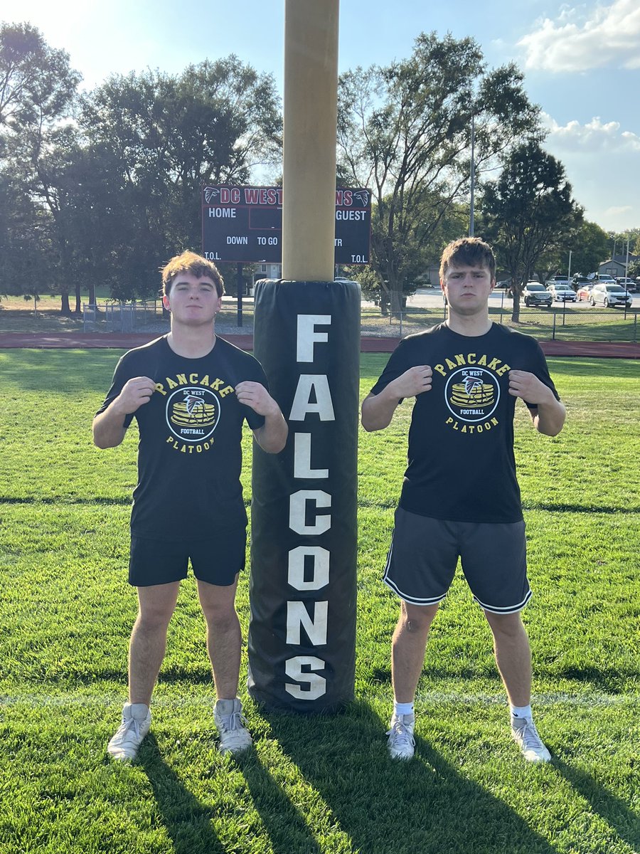 Pancake Platoon got bigger today. STACKERS… GET… STICKERS…. Enough said.🥞🥞🥞

<a href="/roen_murd0ck/">Roen Murdock</a> &amp; Karsten Alexander #FutureLooksBright #RiseUp