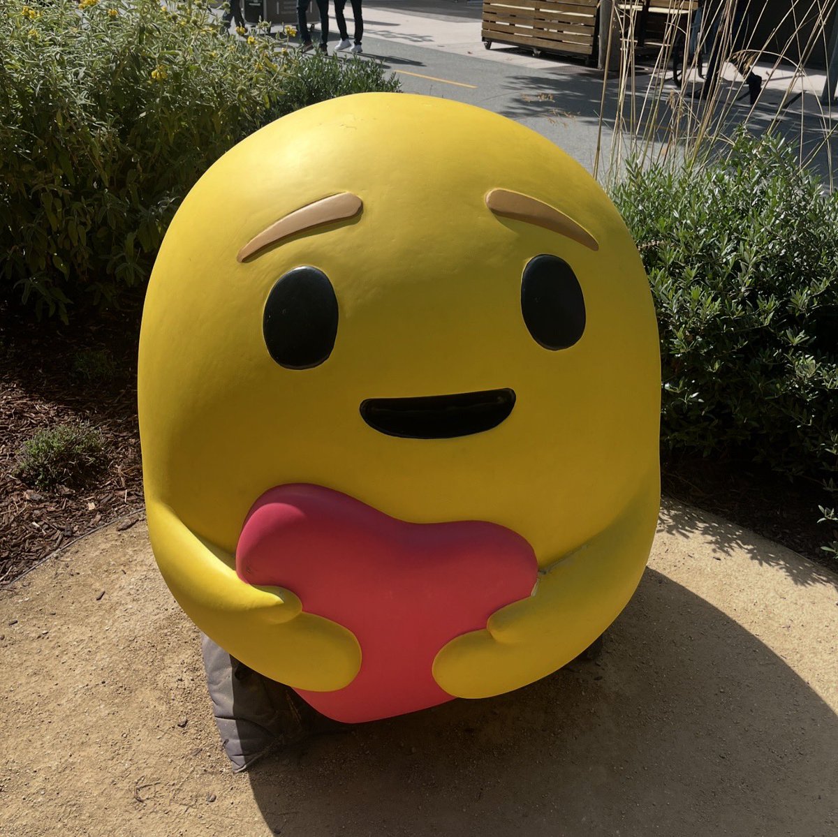 Philip La tweet media