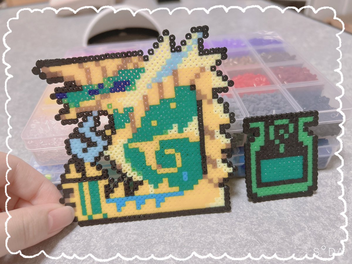 アイロンビーズでジンオウガと回復薬✨️✨

 #ハンドメイド  #アイロンビーズ  #モンスターハンター  #モンハン