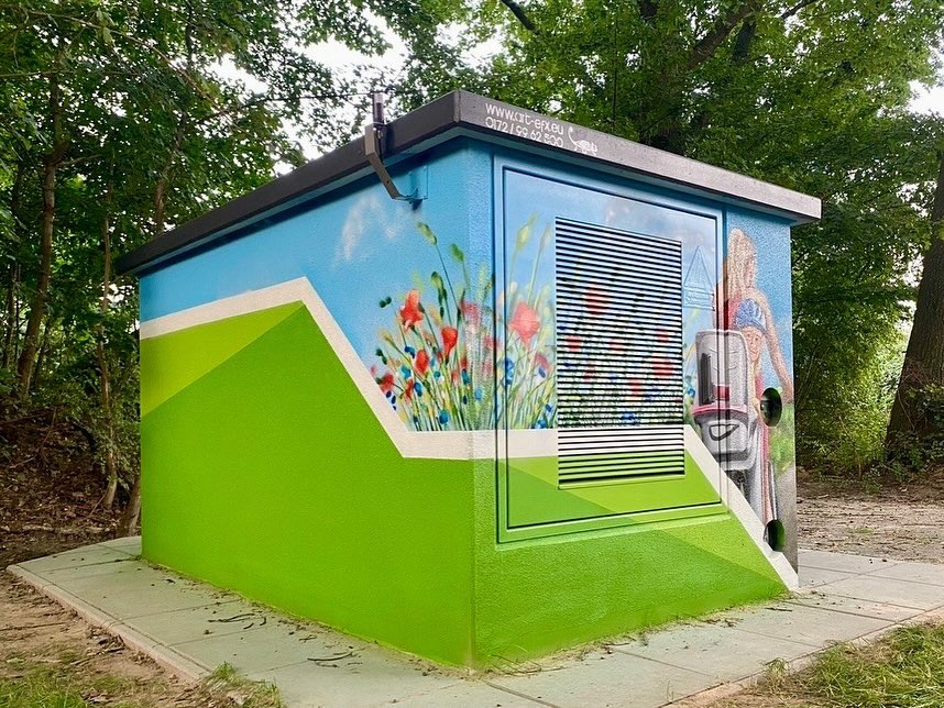 Herzlich willkommen in #Syke #Trafokunst 
Unsere Trafokunstwerke sind beliebte Ziele für #geocaching 
Mehr

kommunal.avacon.de/de/Engagement/…