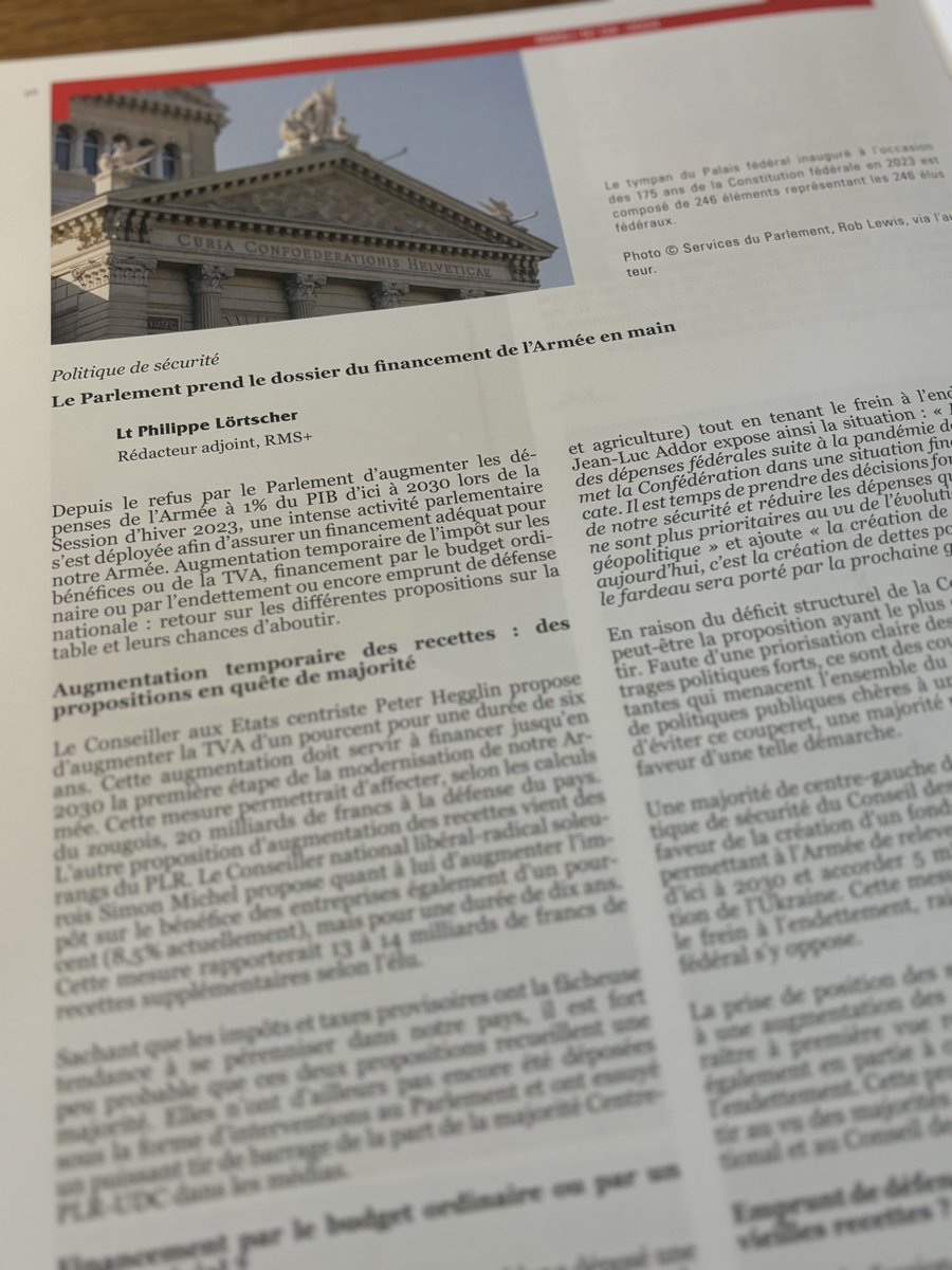 Financement de l’#Armée, Interview du CN <a href="/HeinzTheiler/">Heinz Theiler</a> et reconnaissance de la formation des cadres par l’octroi de crédits ECTS (interview Jacqueline de Quattro et Xavier de Haller) à lire dans la rubrique #politique de #sécurité du n 4/24 de la Revue Militaire Suisse 🇨🇭🪖