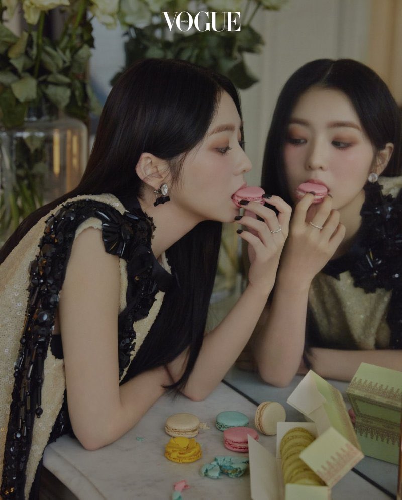 jinrenefile's tweet photo. VOGUE https://t.co/hUqCAcfJNW