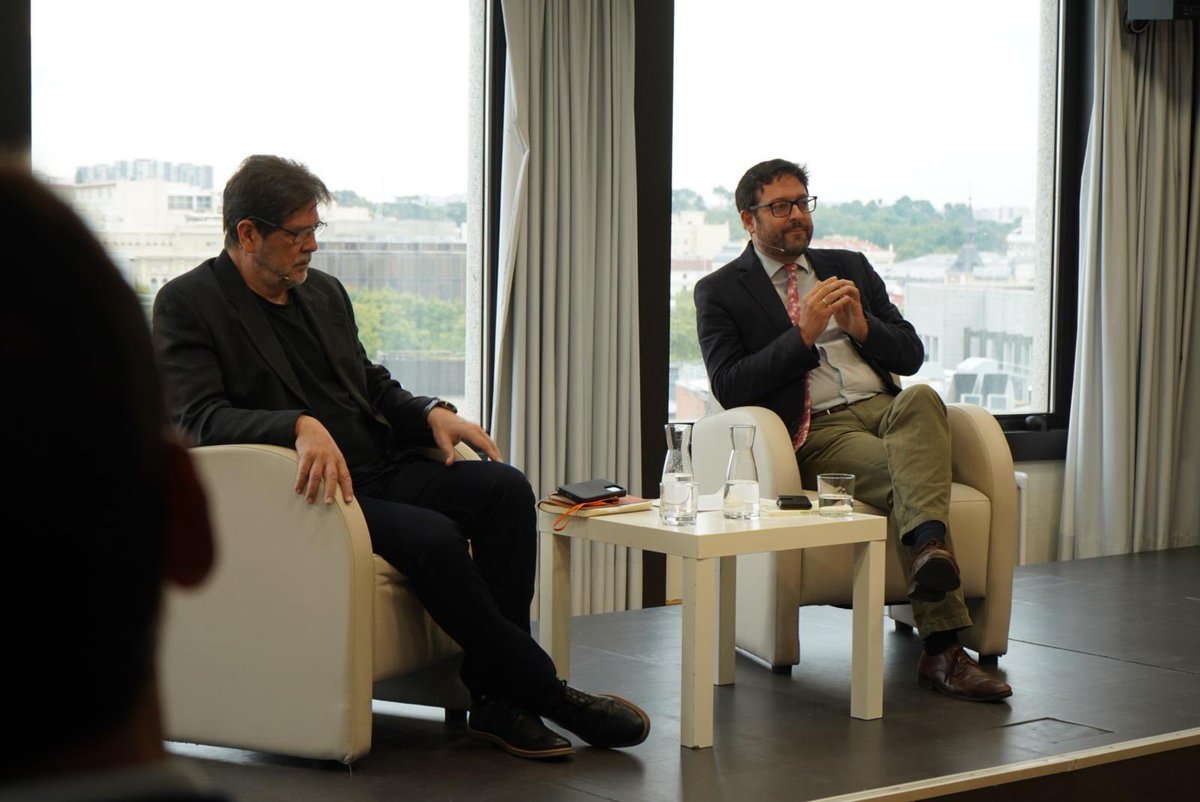 festdelasideas's tweet image. Dos conceptos griegos para nuestro tiempo🏛️

Comenzamos la tercera jornada del #FDI24 adentrándonos en dos conceptos claves que reflejan maneras diferentes de transformar nuestra realidad interior y social; la catarsis y la conversión.