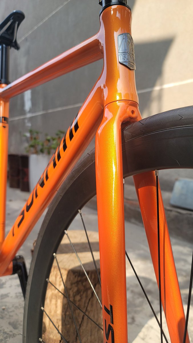 tsunami82269's tweet photo. 🍊Today Built: Tsunami snm100 Orange

fixed gear bike, single speed bike, tracklocross, pist bike, track bike, fixie bike , 海啸 速那米 固齿 单速 竟轮 intro7轮组 死飞、固齿、竞轮、单速车、整车、车架、场地、轮组、Cinelli、 全速力、Dosnoventa、Bianchi、INTRO7、SKREAM、ENGINE11 https://t.co/fS0SgZ3aha