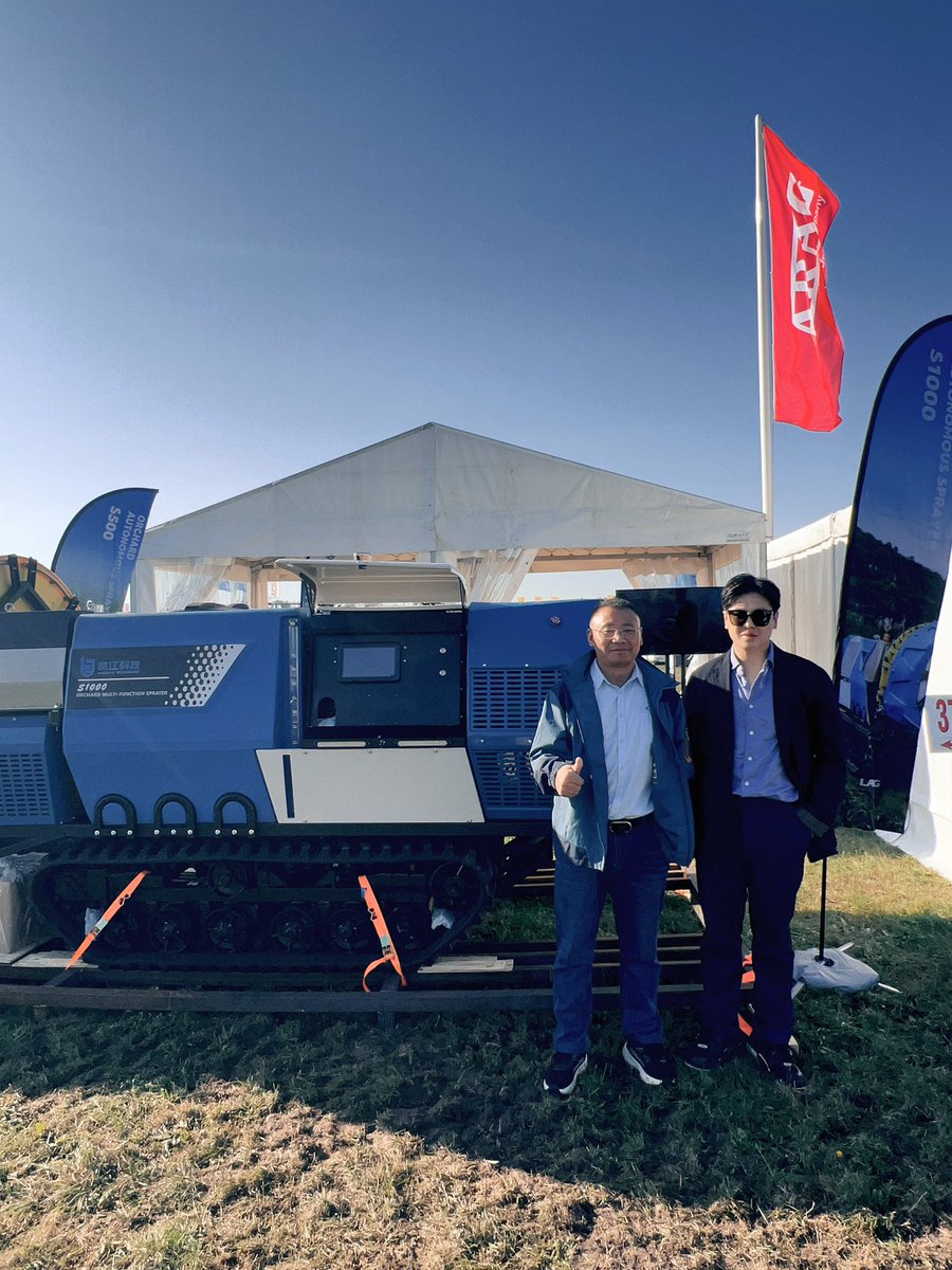 LanjiangTech's tweet image. The first day of Agro Show🇵🇱!
Come and meet our David and Marvin on Stall 379 during 20th-22nd SEP👏👏👏
#Agroshow #LJTech #intelligentmachinery #orchardsrayer