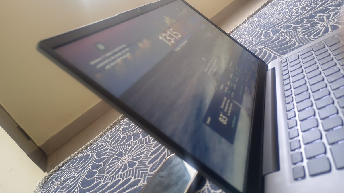 kailashkn35's tweet photo. I have purchased a laptop from Amazon but they delivered a different laptop and I spoke with customer care they are not ready to return or replace. I recommended all of you please don't purchase any product through Amazon. Very bad experience. https://t.co/1IRzSjpjhS