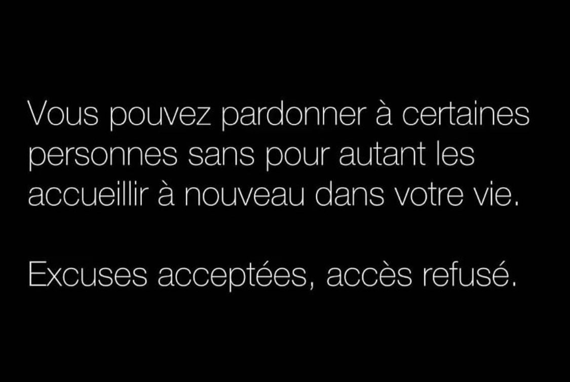 ▪️Prendre ses distances avec quelqu’un qui nous manque de respect, c’est se choisir. 
▪️Pardonner, oui, mais cela ne signifie pas oublier. 
▪️Se #respecter avant tout 

#RespectDeSoi #Limites #AutoProtection #Choix #ChoisirSonEntourage