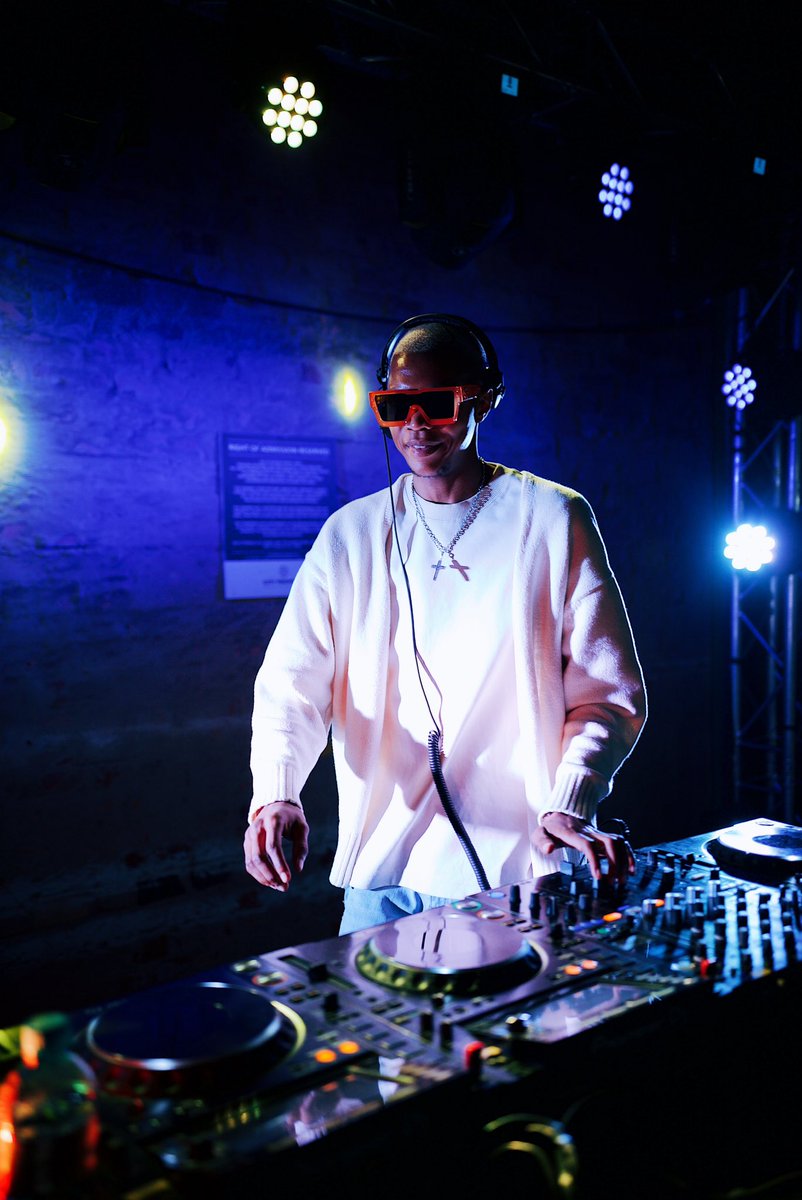 Trancemicsoul's tweet photo. Pretoria! A great time awaits at #TrancemicsoulSessions this season.
Join us on the 28th of September at @012central with the French legends (@RoccoRodamaal and @DJFranckRoger).
Tickets : https://t.co/QsDttZBwkS
See you soon!
#HouseMusic #Pretoria #RoccoRodamaal #FranckRoger https://t.co/hZYN6FqvK8
