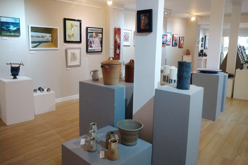 WelshCountry's tweet photo. Members’ Autumn Exhibition - King Street Gallery
https://t.co/gC1Hah6xRV
#kingstreetgallery #orielkingstreetgallery #carmarthen #artexhibition #artexhibitions #artemporium #welshart #welsharts #welshartists #welshpainters #welshsculptors #artlovers https://t.co/3AAEUZHKAl