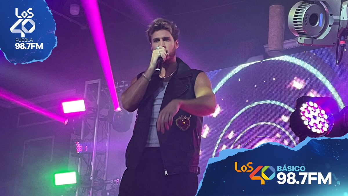 Arrancamos con la participación de #FedeDorcaz en el #Escenario40 🤩😱😮👏😲

#SentidosOpuestosConLos40 #Basico40 #Showcase #FedeDorcaz #musica #show