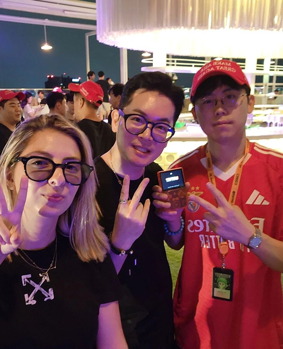 doorinews's tweet photo. https://t.co/ZeE3Ypzb3R   #Bitboy #Ordz Games : The Future of web3 Gaming 
Frog &amp; Monica 

#Dooridoori is the first &amp; the longest 
#crypto #blockchain 
#youtuber creator in Korea #influencer https://t.co/xdZC830k3W