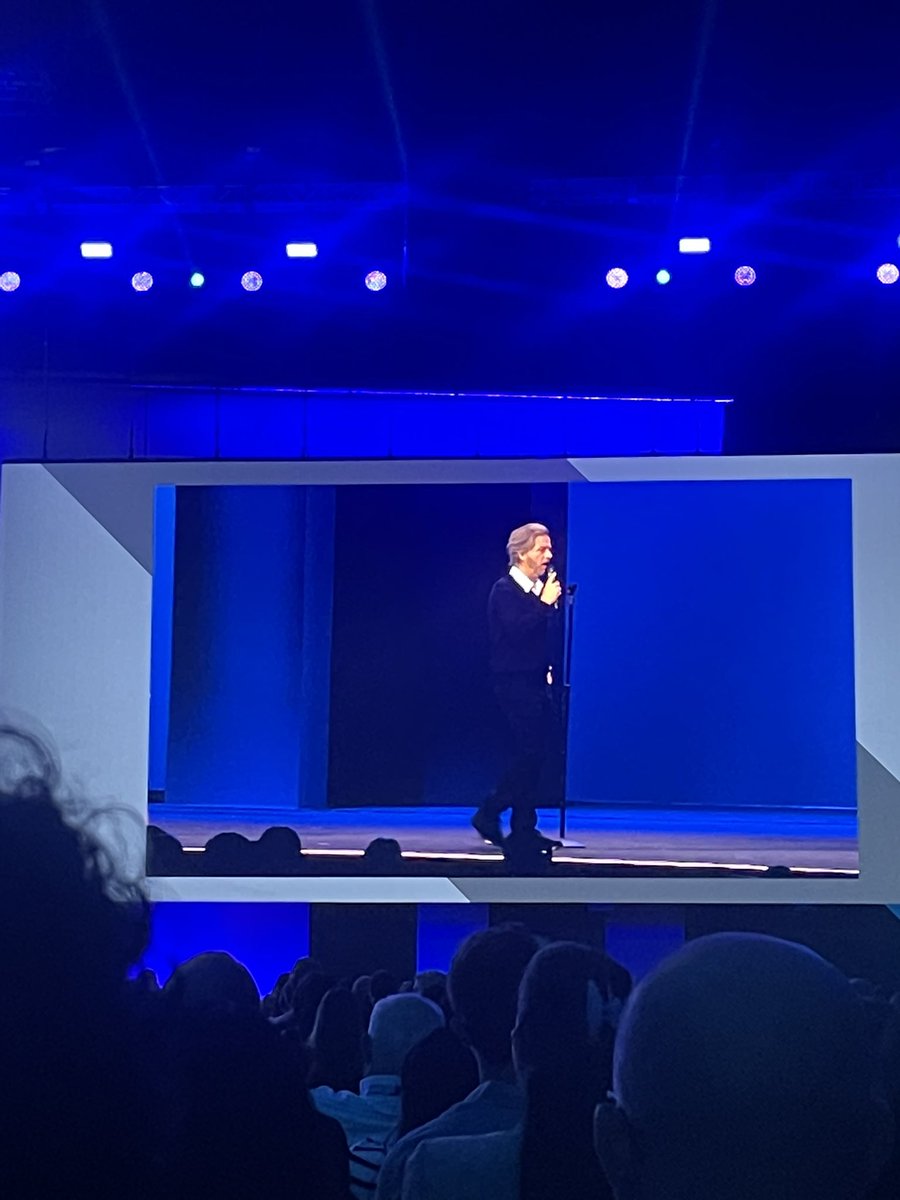 digigeekster's tweet photo. Been waiting 26 years to see this man live, finally got to see him at all places, the #INBOUND24 conference. The man didn’t disappoint, my face is still hurting @DavidSpade https://t.co/6afzIFzINp