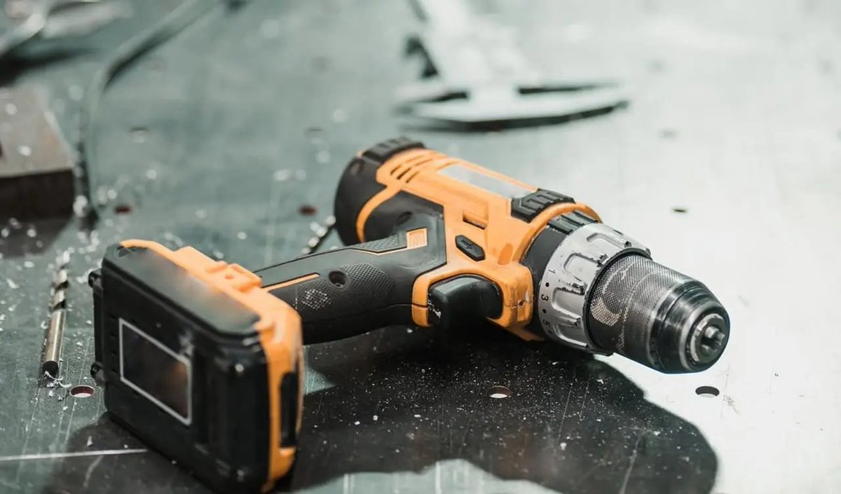 safatco's tweet image. Benefits of Using Cordless Compact Drill/Driver Power Tools for Home Projects

Explore the advantages of cordless compact drill/drivers for home projects, portability, and versatility.

Read on safatcotrading.com/benefits-of-us…

#powertoolsdubai #cordlesscompactdrill #homeprojecttools
