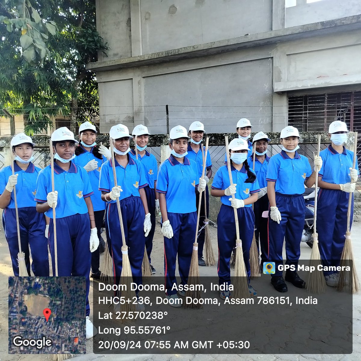 nccner's tweet photo. "United for a cleaner tomorrow! 🌍 Today, NCC cadets of Learners High School,Doom Dooma teamed up with  local municipality for a Swachhta Abhiyaan, ensuring cleaner streets and a greener future.
#SHS2024
#SwachhataHiSeva2024 @SwachhBharatGov, @swachhbharat @PMOIndia https://t.co/bCI99md3Ok
