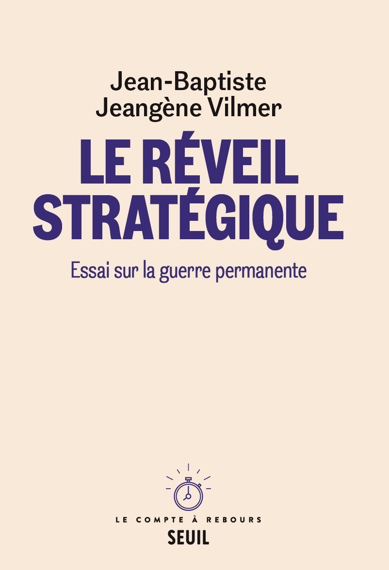 🚨 PARUTION du livre “Le Réveil stratégique. Essai sur la guerre permanente” aux <a href="/EditionsduSeuil/">Éditions du Seuil</a>. Un essai principal suivi des contributions du chef d’état-major des armées <a href="/CEMA_FR/">Chef d'état-major des armées</a> et de <a href="/Michel_Goya/">Michel Goya</a>, <a href="/BeatriceHeuser/">Three wise monkeys</a>, <a href="/Olivier1Schmitt/">Olivier Schmitt</a>, <a href="/alexjubelin/">Alexandre Jubelin</a>.
Résumé dans ce long tweet👇