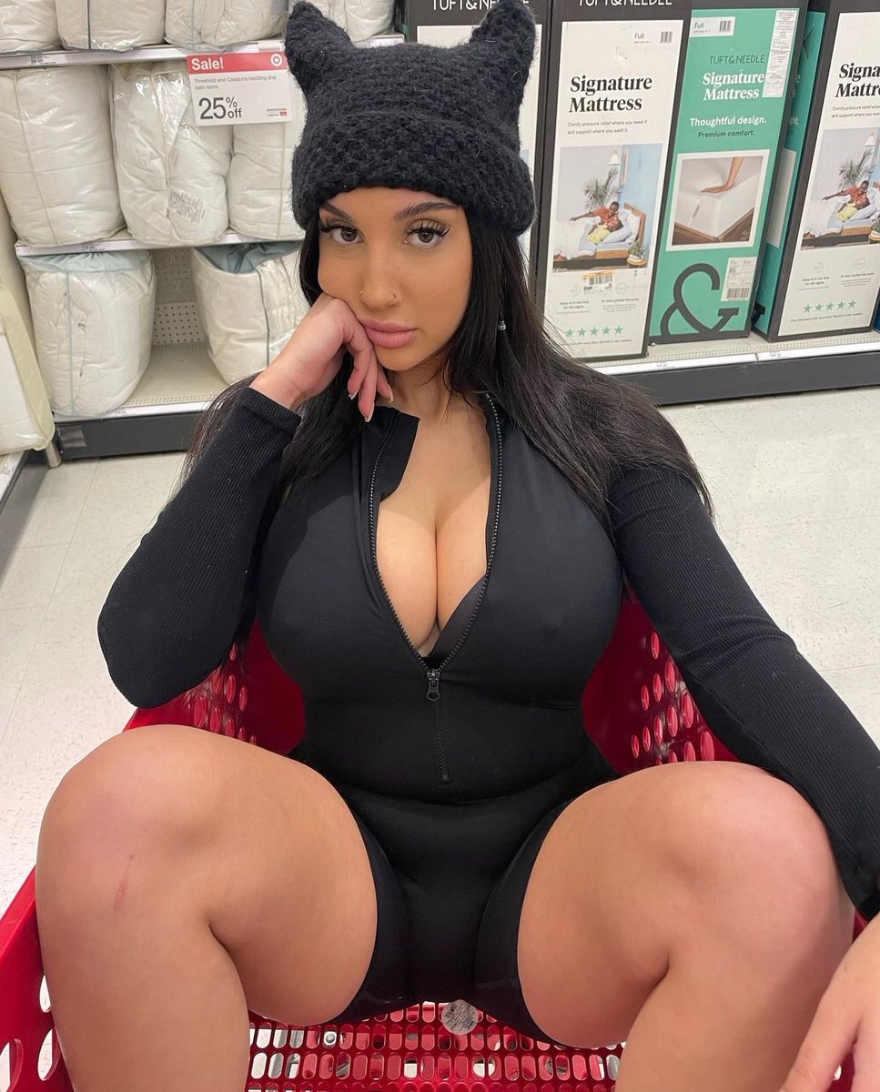 J'ai envie de faire une petite surprise à tous ceux qui like et s'abonne à ma page 🎉🫶