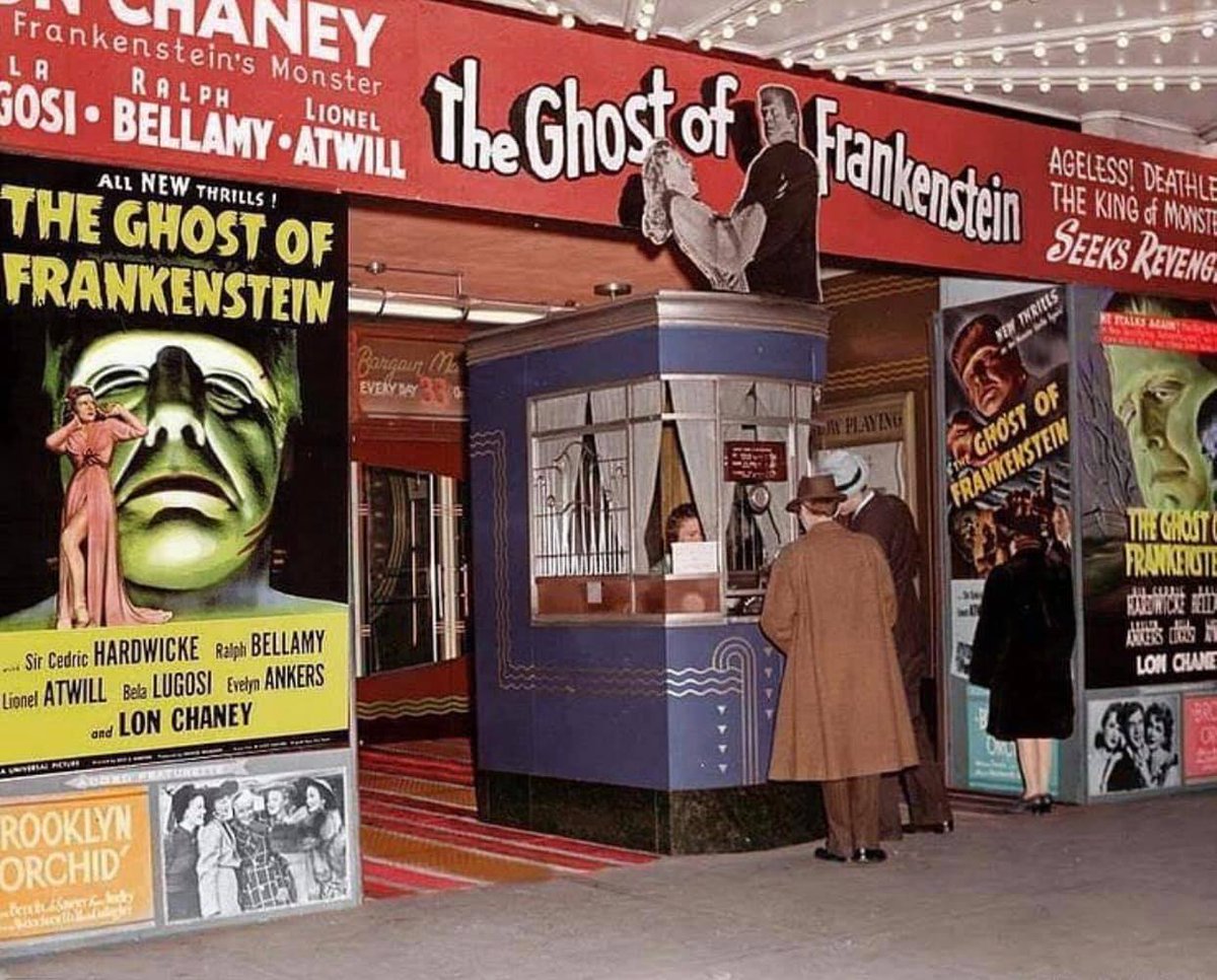 HorrorHammer1's tweet image. The movie going experience in 1942