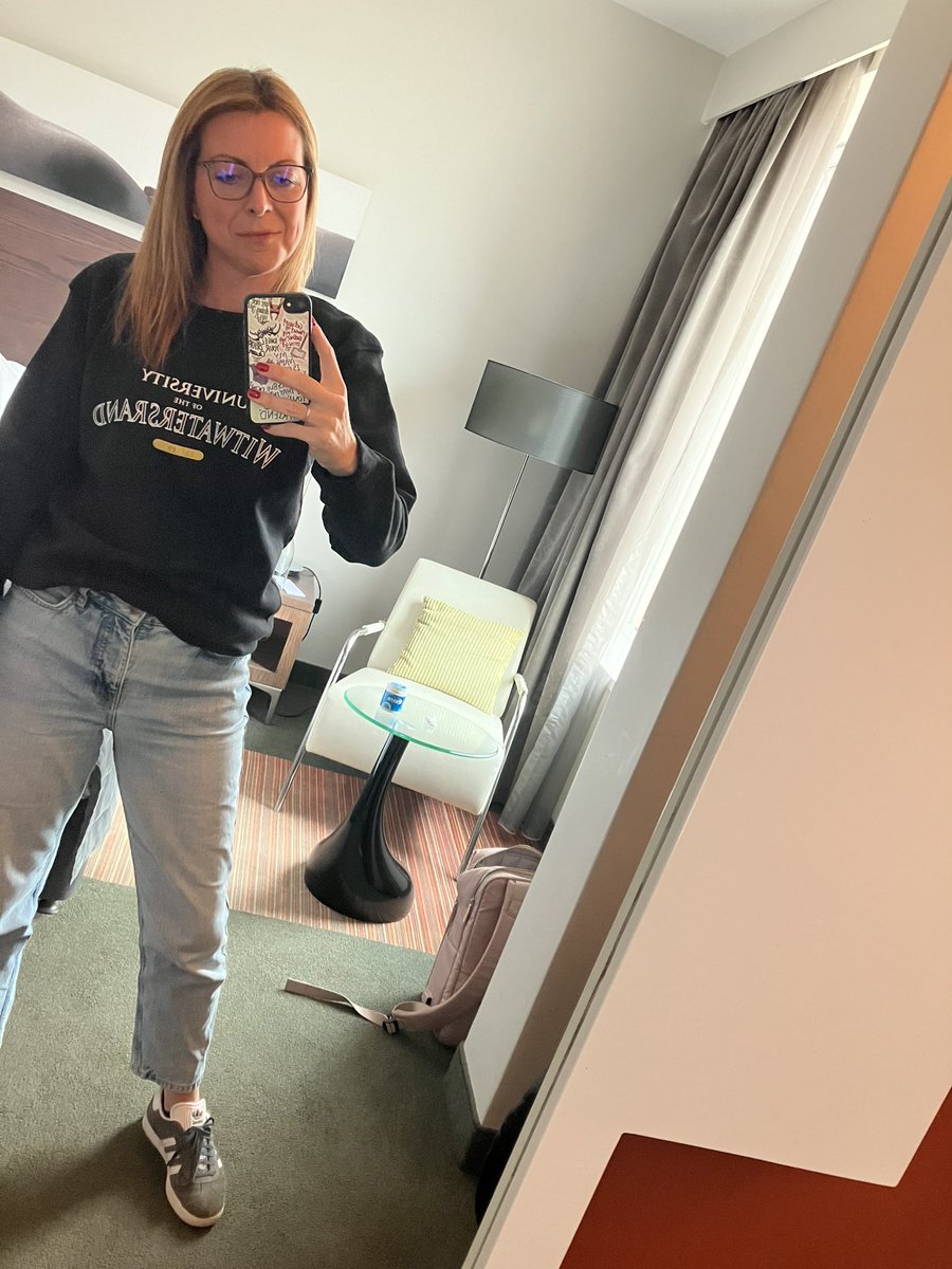 Gillian Prue, PhD (@gillianprue) on Twitter photo Amazing week at <a href="/WitsPhysioDept/">WitsPhysiotherapy</a> <a href="/WitsUniversity/">Wits University</a> working with some incredible colleagues to enhance cancer care in South Africa 🇿🇦
It is home time but I hope to be back very soon <a href="/QUBSONM/">QUBNursing&Midwifery</a> <a href="/QUBelfast/">Queen's University Belfast 🎓</a> Amazing week at <a href="/WitsPhysioDept/">WitsPhysiotherapy</a> <a href="/WitsUniversity/">Wits University</a> working with some incredible colleagues to enhance cancer care in South Africa 🇿🇦
It is home time but I hope to be back very soon <a href="/QUBSONM/">QUBNursing&Midwifery</a> <a href="/QUBelfast/">Queen's University Belfast 🎓</a>