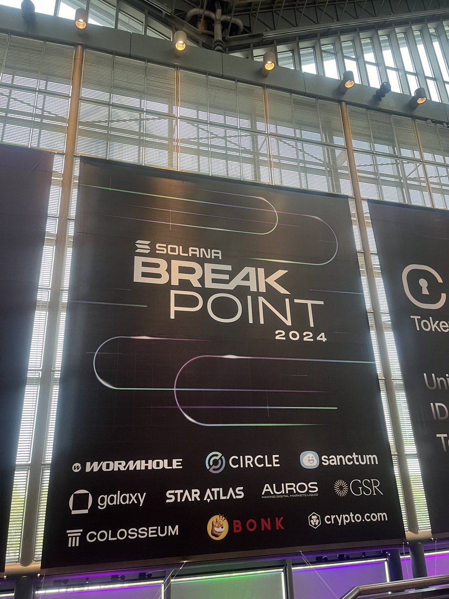 AidEyeKit's tweet image. Very excited ! We’re here at Singapore for  Solana Breakpoint 2024 😍