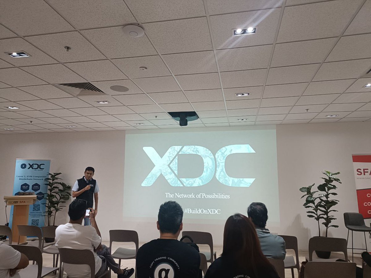 XDCNetwork's tweet photo. Clips from XDC Demo Day by @FoundershipHQ happening at @80RRsg 📍 80RR Fintech Hub Singapore. 
#XDCNetwork #XDCDemoDay https://t.co/S4nHDvylUu