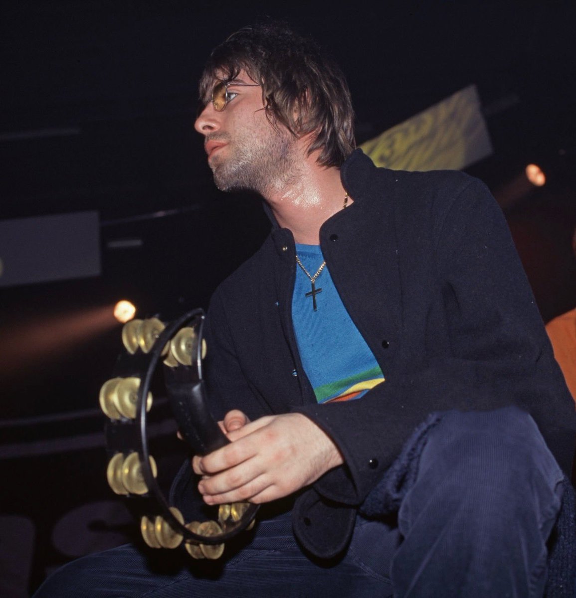 daily liam gallagher pics tweet media