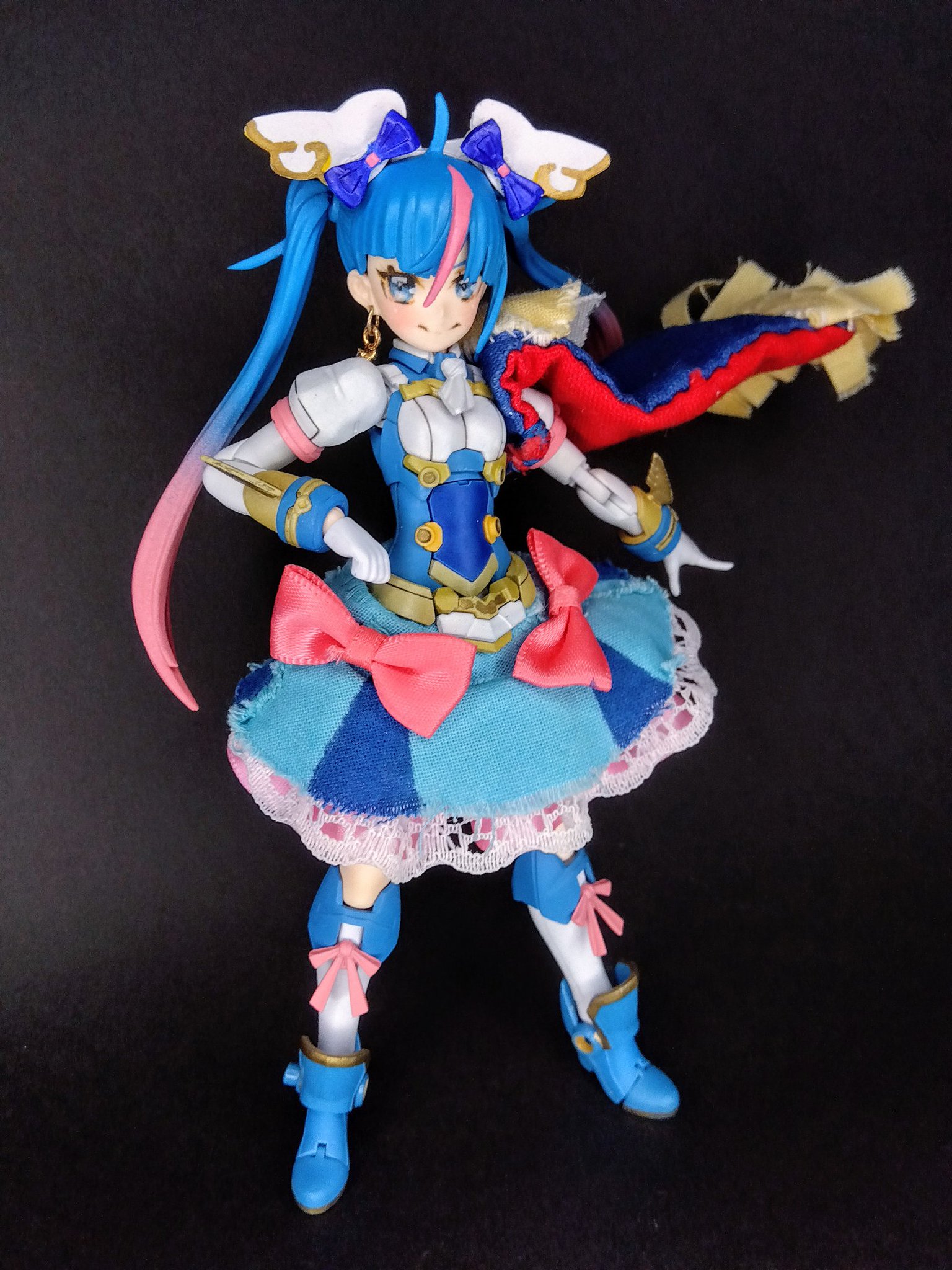 GX5kFbwaUAAwce4.jpg:large