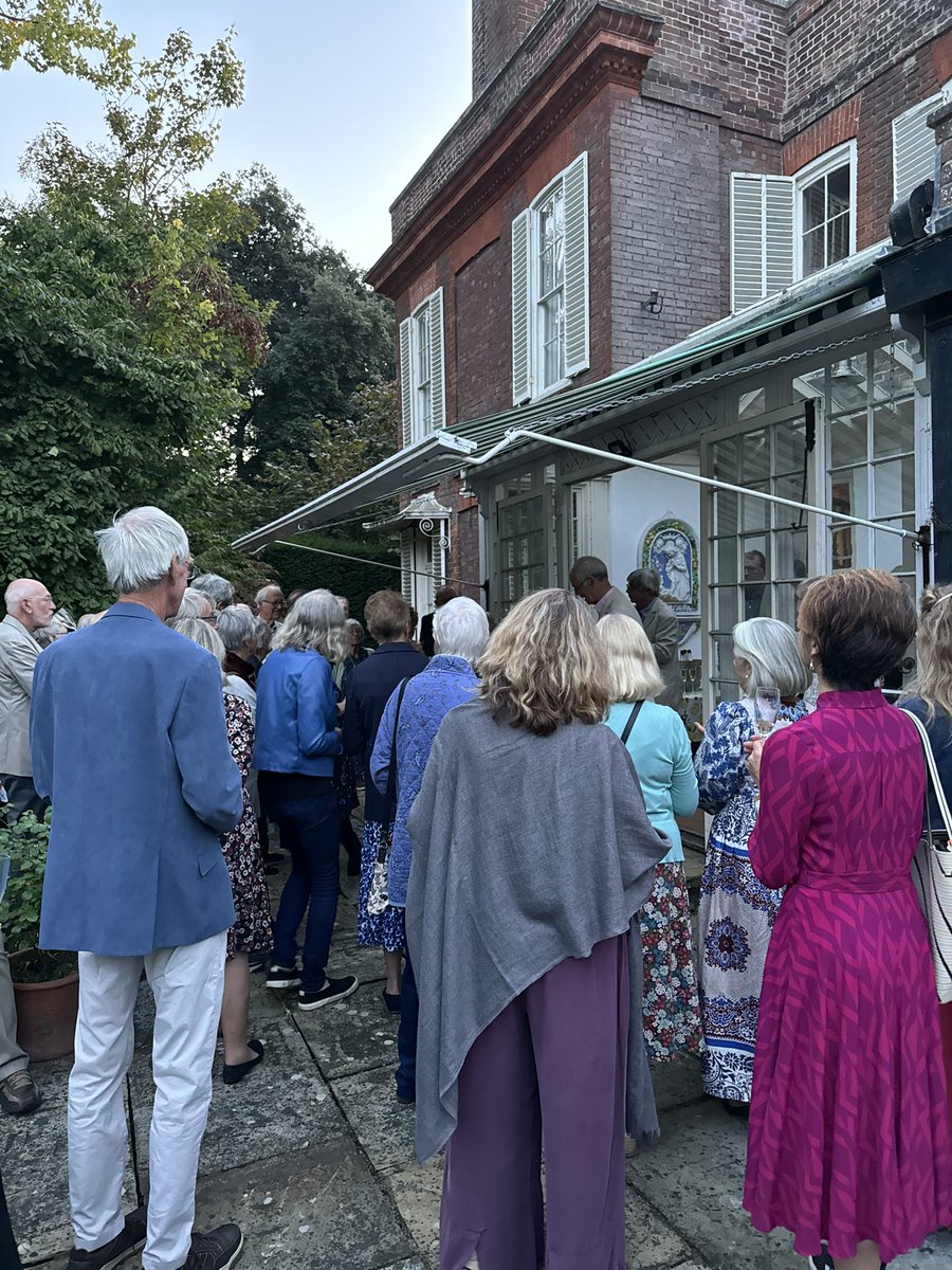 music@malling (@musicatmalling) on Twitter photo Lovely launch party yesterday. Now the music begins with <a href="/marianconsort/">The Marian Consort</a> in the iconic setting of Malling Abbey. Tonight <a href="/cdomaine/">chamber domaine</a> perform with Mark Padmore - Schubert, Brahms and Schoenberg! Not to be missed! Tickets on door!
<a href="/ASchoenberg1/">Arnold Schoenberg</a> @ascschoenberg <a href="/uemusic/">Universal Edition</a> <a href="/Baerenreiter/">Barenreiter</a> Lovely launch party yesterday. Now the music begins with <a href="/marianconsort/">The Marian Consort</a> in the iconic setting of Malling Abbey. Tonight <a href="/cdomaine/">chamber domaine</a> perform with Mark Padmore - Schubert, Brahms and Schoenberg! Not to be missed! Tickets on door!
<a href="/ASchoenberg1/">Arnold Schoenberg</a> @ascschoenberg <a href="/uemusic/">Universal Edition</a> <a href="/Baerenreiter/">Barenreiter</a>