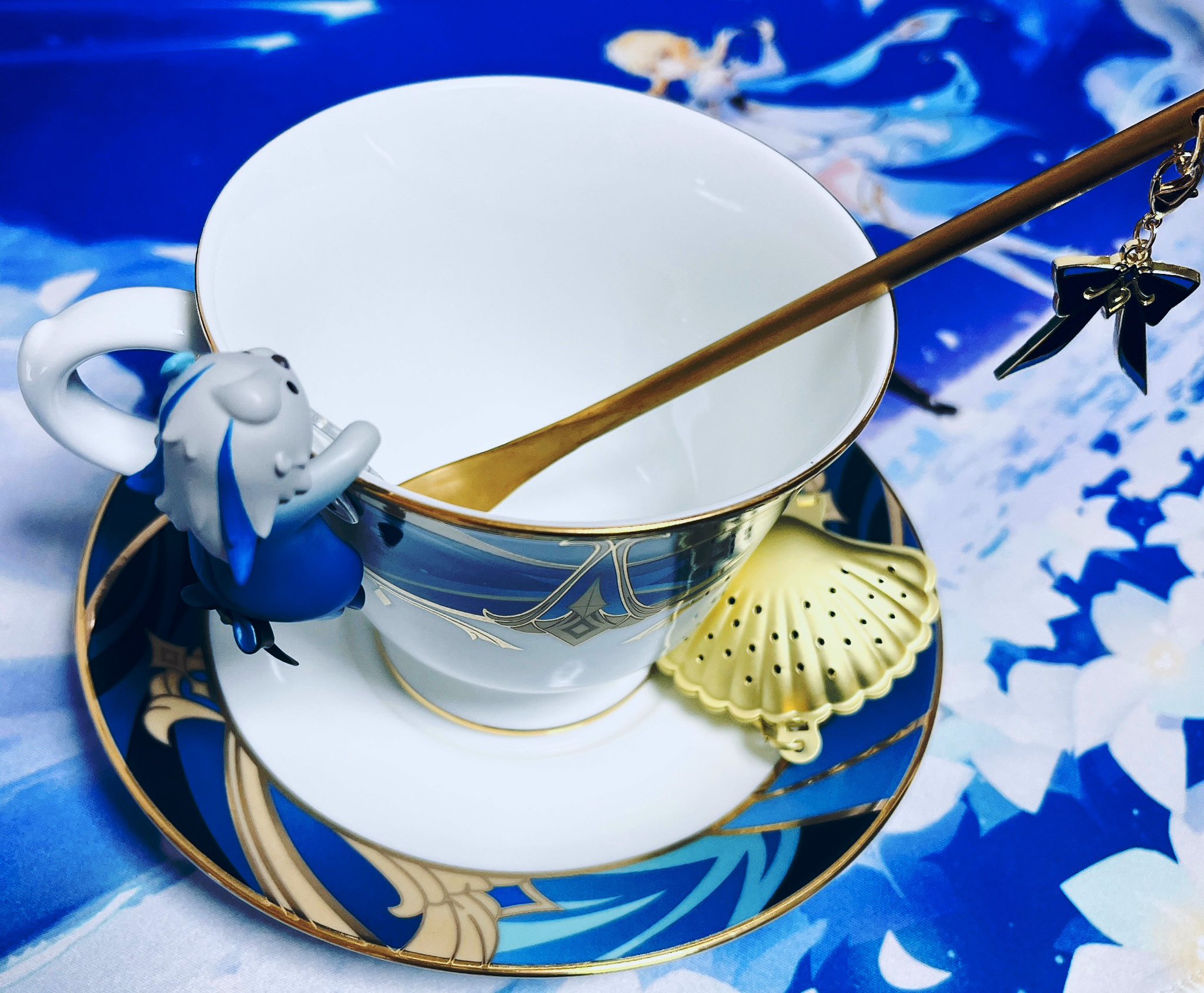 公式正規品 原神 ヌヴィレット「告諭の潮騒」 ティーカップセット 箱