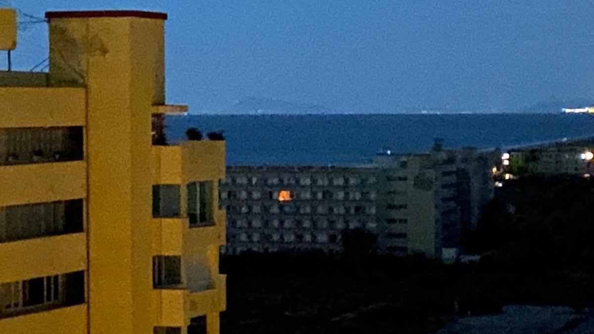 Vecinos del Sidi Saler temen que los okupas provoquen algún incendio dlvr.it/TDSb5m ( vía <a href="/FallasLevante/">Fallas Levante</a> )