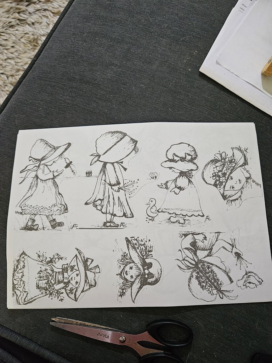 MorSarahBH's tweet image. How would YOU paint these stickers?
#etsyhandmade 
#handmadestickers
#scrapbooking
#crafting
#partyvintagefunarts