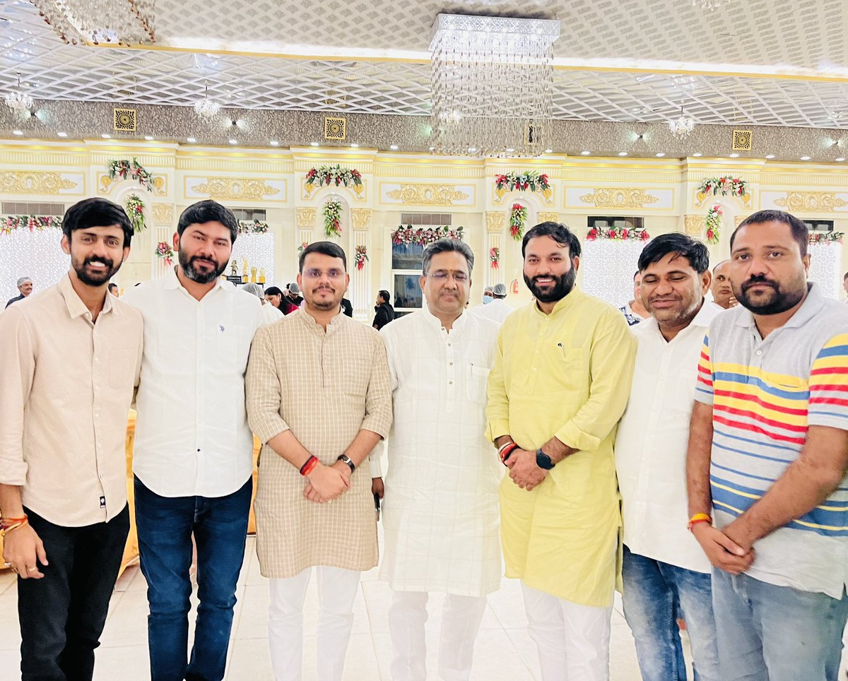 PuranShahpura's tweet photo. कुशल संगठन शिल्पी , 
ABVP के पूर्व राष्ट्रीय सहसंगठन मन्त्री रहें आदरणीय सुनील बंसल जी ,@sunilbansalbjp भाईशाहब को जन्मदिवस की खूब खूब बधाई । https://t.co/KZtn14nGo4