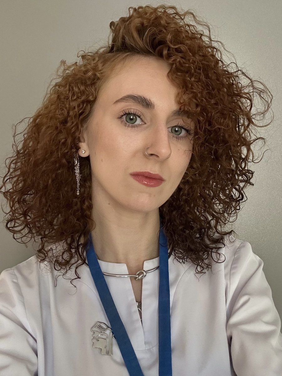 KateVerbitskay's tweet image. С днем удачно вымытой головы 
💃