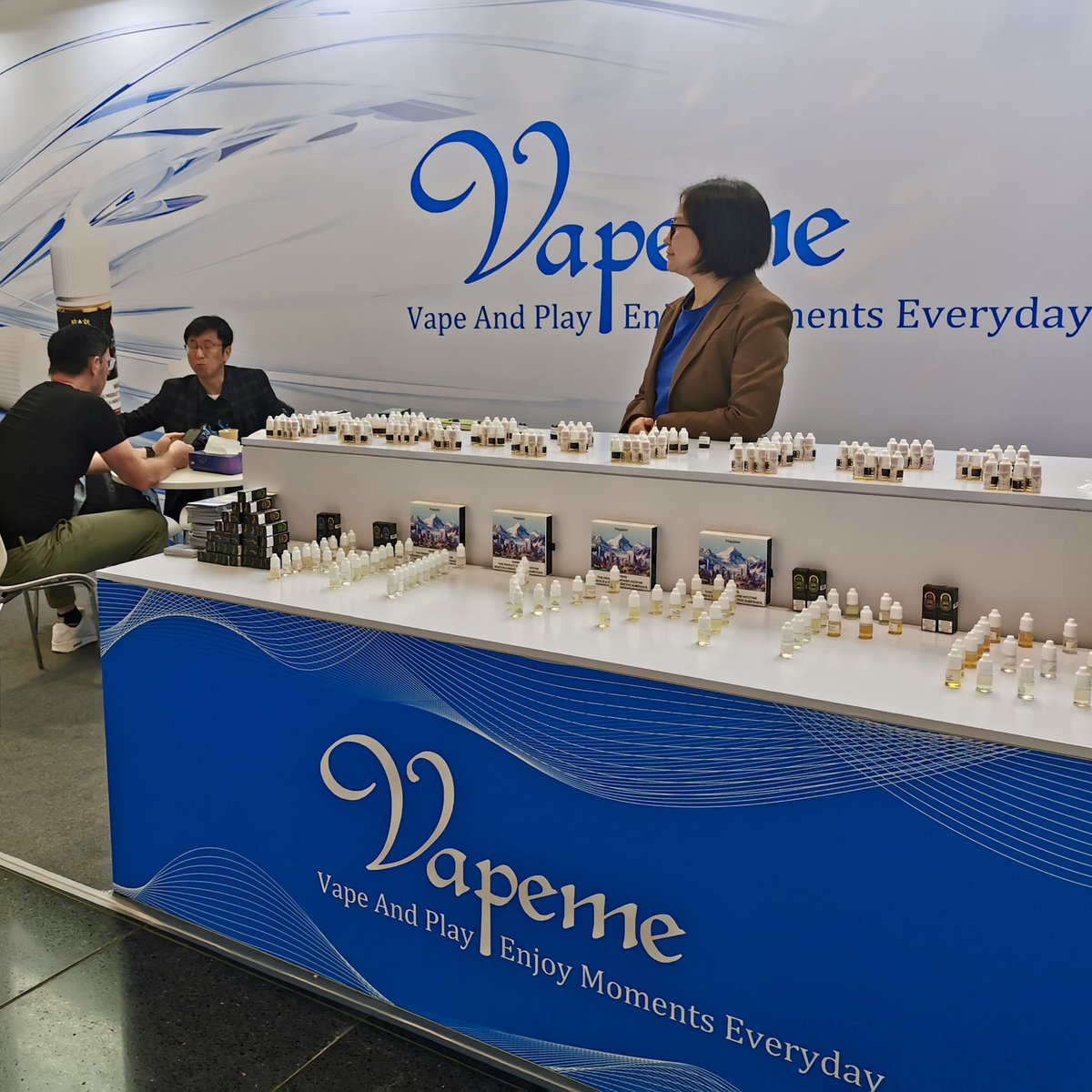 MylorBio's tweet image. 🎉 The doors are open at INTERTABAC &amp;amp; INTERSUPPLY 2024! 🇩🇪

Swing by Booth P.C16 to discover what Vapeme has brewing — trust us, you don’t want to miss this! 😉

We’re here until September 21st, so grab your pass and let’s vibe! 🌟 #INTERTABAC2024  #Vapeme