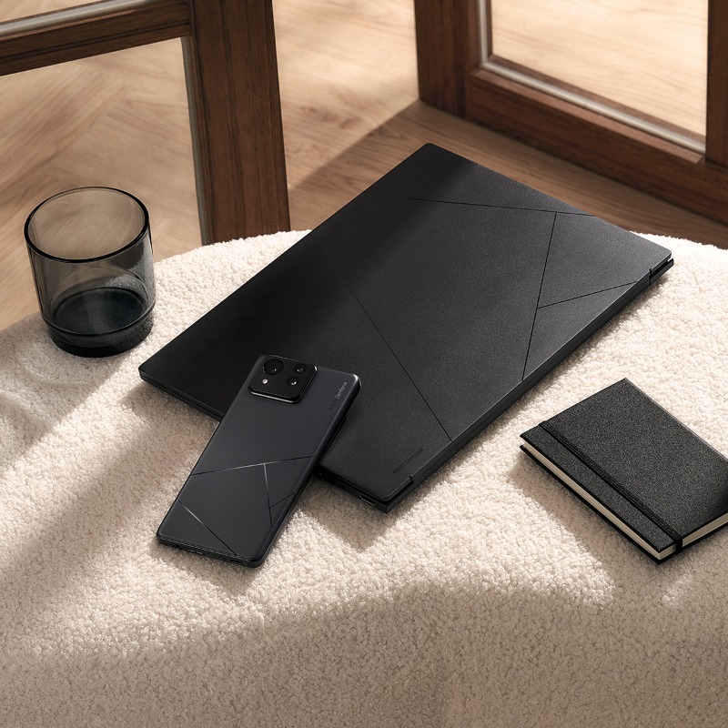 ASUS's tweet photo. Introducing Zenfone 11 Ultra in Eternal Black -— evoking the deep polar nights of Iceland, this color hints at the profound mystery of the Arctic midnight.’s profound mystery.    

#ASUS #Zenfone11Ultra #ExpandYourVision