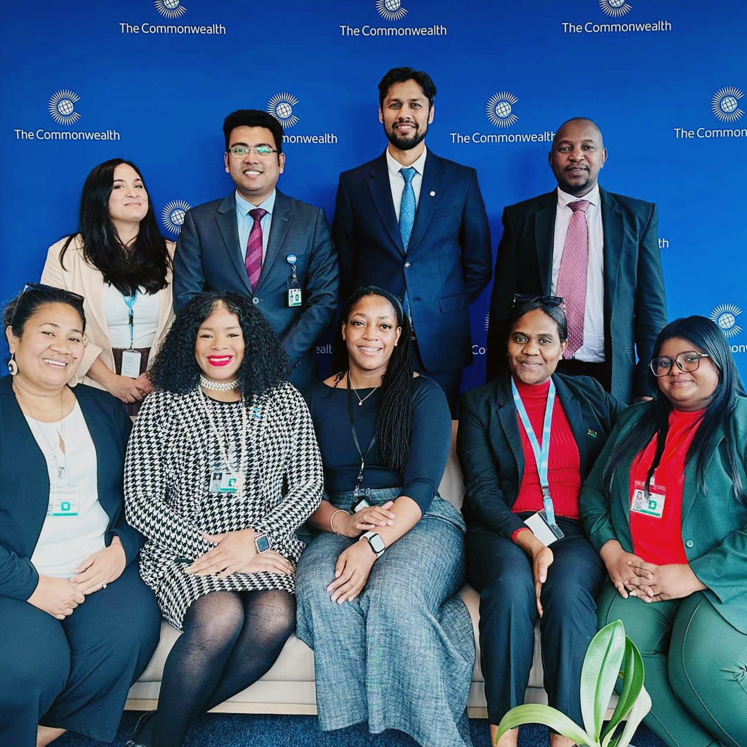 commonwealthsec's tweet image. Our Human Rights Unit held a briefing for @UNHumanRights SIDS/LDCs Trust Fund delegates from Maldives, Jamaica, Tuvalu, Vanuatu, Bahamas, &amp;amp; Bangladesh. Our Small States Office shared insights on the technical assistance available to #Commonwealth members for effective engagement…
