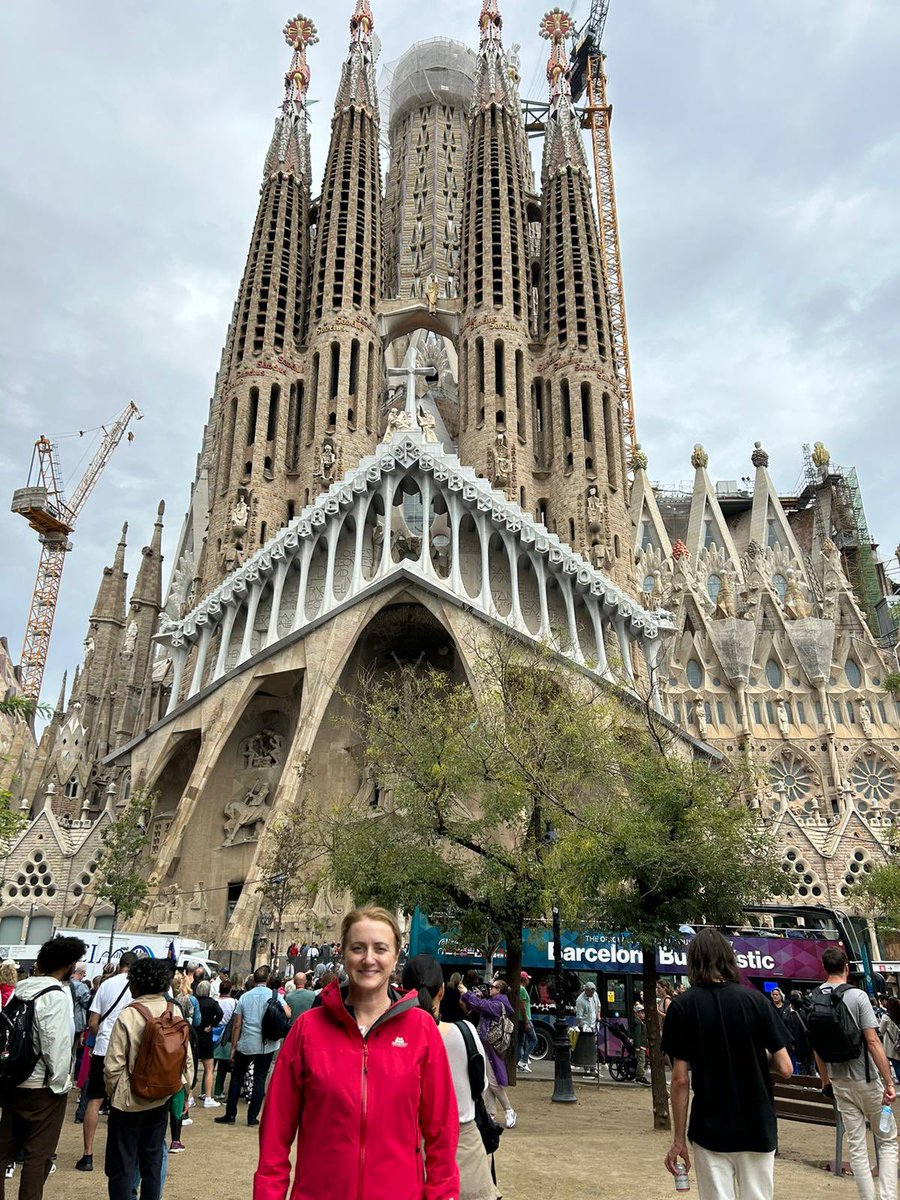 Tees Valley Research Alliance (@tvraresearch) on Twitter photo The TVRA associate director is celebrating #red4research all the way from Barcelona <a href="/greenaway71/">Jane Greenaway</a> <a href="/STRIVEacademic/">STRIVE Academic Centre</a> <a href="/SouthTees/">South Tees Hospitals</a> <a href="/NTeesHpoolNHSFT/">North Tees and Hartlepool NHS Foundation Trust</a> @NIHRCRN_NENCumb The TVRA associate director is celebrating #red4research all the way from Barcelona <a href="/greenaway71/">Jane Greenaway</a> <a href="/STRIVEacademic/">STRIVE Academic Centre</a> <a href="/SouthTees/">South Tees Hospitals</a> <a href="/NTeesHpoolNHSFT/">North Tees and Hartlepool NHS Foundation Trust</a> @NIHRCRN_NENCumb
