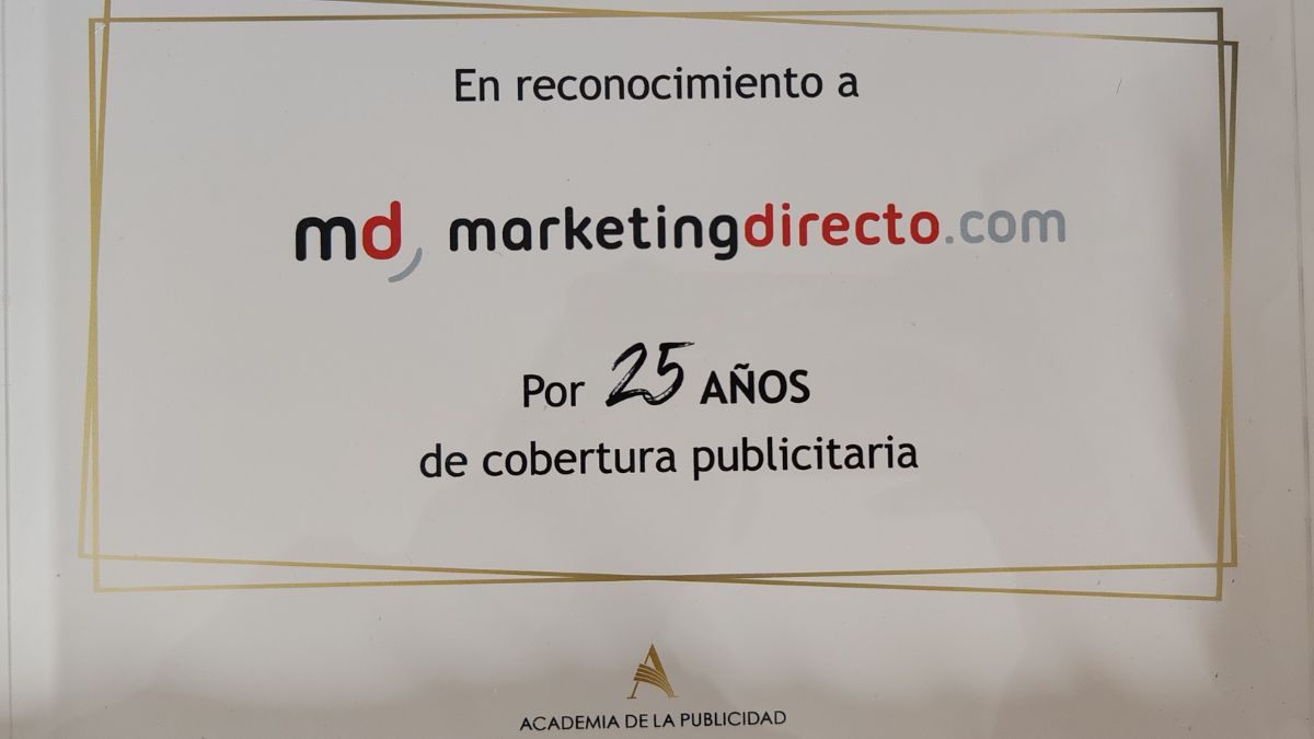 La Academia de la Publicidad reconoce a MarketingDirecto.com por sus 25 años dlvr.it/TDTCG2