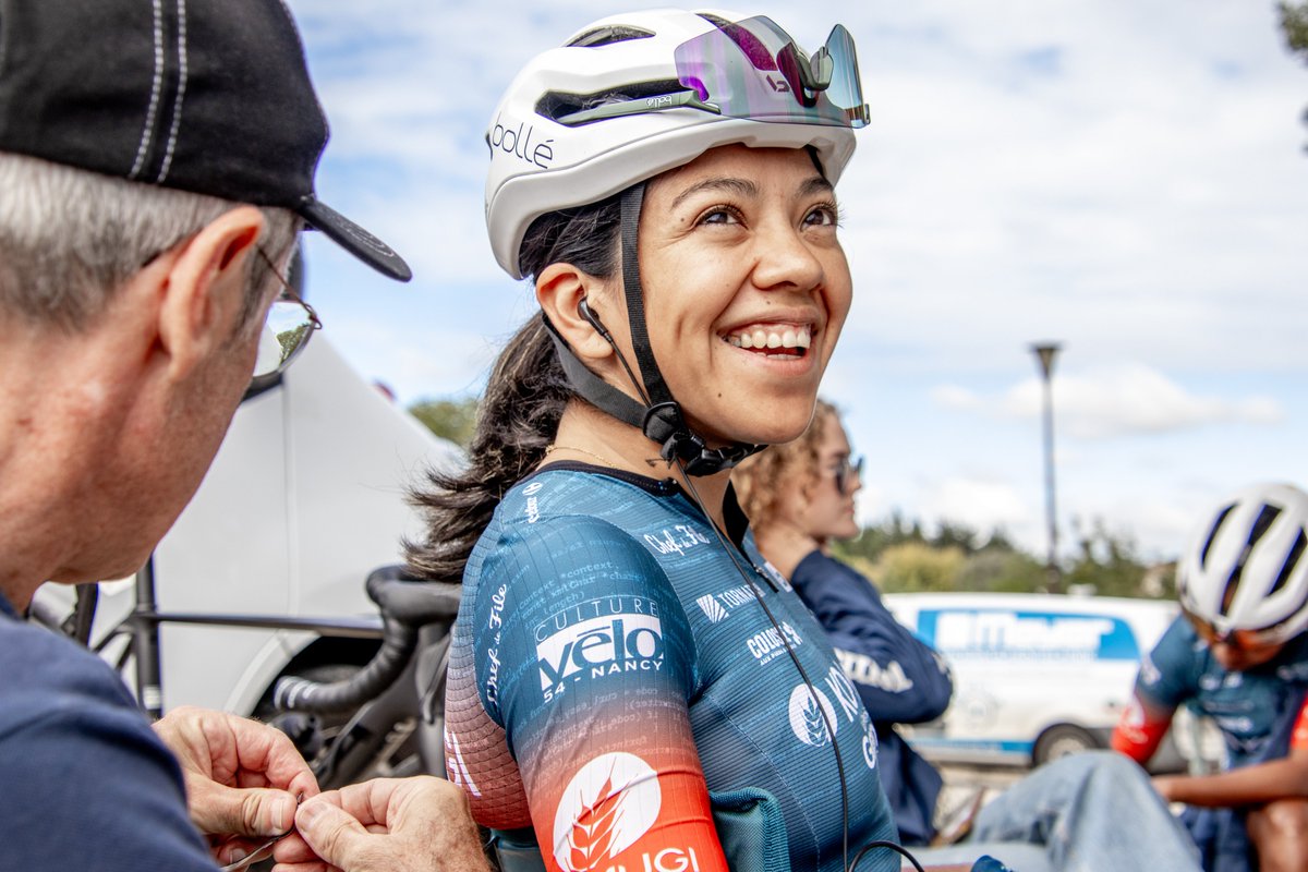 Go_To_2026's tweet photo. 🏳️Eyeru Tesfoam Gebru et 🇦🇷 Fernanda Yapura participeront aux championnats du monde de cyclisme à Zurich 😍

Elles prendront le départ du contre-la-montre individuel et de la course en ligne 👊

Eyeru  Tesfoam Gebru fera également partie de l'équipe du relais mixte 🚴‍♀️

#WeAreOne https://t.co/wi1EFqOuiS
