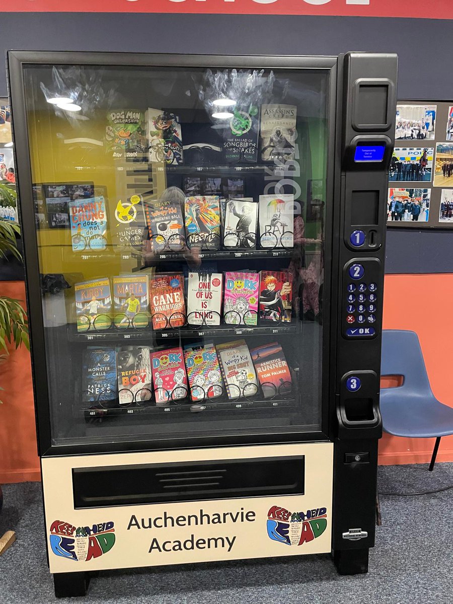 Great visit this morning to <a href="/Auchenharvie/">Auchenharvie Academy</a> with author Alan Bissett, challenging toxic masculinity with positive tools through his book 'Lads". Thanks <a href="/AuchenharvieE/">AuchenharvieEng</a> for making us so welcome (and we ❤️❤️❤️❤️ your book vending machine!)