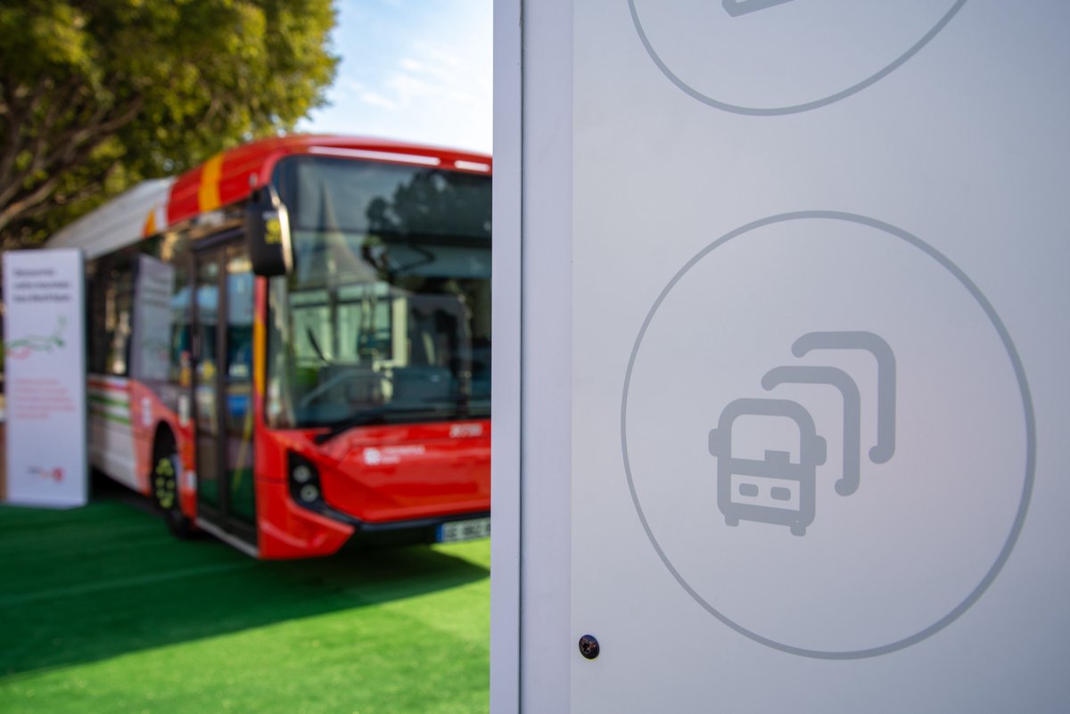 Métropole Aix-Marseille-Provence (@ampmetropole) on Twitter photo ⚡️ Zoom sur l'électromobilité à la <a href="/Foire_Marseille/">Foire de Marseille</a> ! 🚍
🗓️ Jusqu'au 30/09, rendez-vous sur le stand de la <a href="/RTM_Officiel/">RTM_Officiel</a> pour découvrir le projet de bascule à l'électrique de la flotte de véhicules.
🤫 La foire sera d'ailleurs l'occasion de découvrir en avant-première la ⚡️ Zoom sur l'électromobilité à la <a href="/Foire_Marseille/">Foire de Marseille</a> ! 🚍
🗓️ Jusqu'au 30/09, rendez-vous sur le stand de la <a href="/RTM_Officiel/">RTM_Officiel</a> pour découvrir le projet de bascule à l'électrique de la flotte de véhicules.
🤫 La foire sera d'ailleurs l'occasion de découvrir en avant-première la