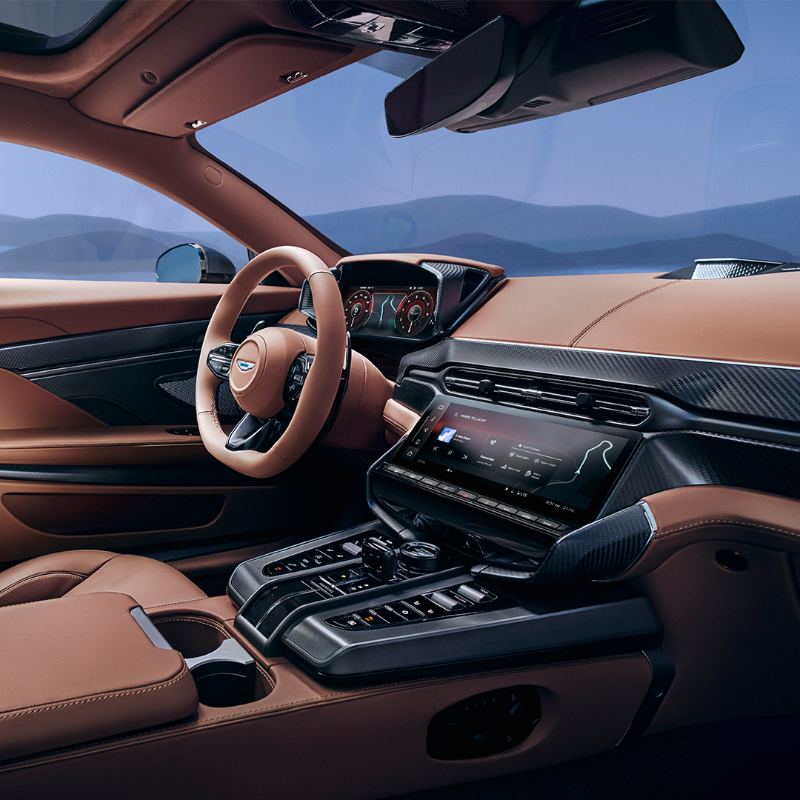 astonmartin's tweet photo. Vanquish’s unique 2-seat cabin is a sanctuary of elegance. The luggage area behind the seats, adorned with carbon fibre, leather and aluminium.

#AstonMartin #VeniVidiVanquish #ZENITHDRIVEN