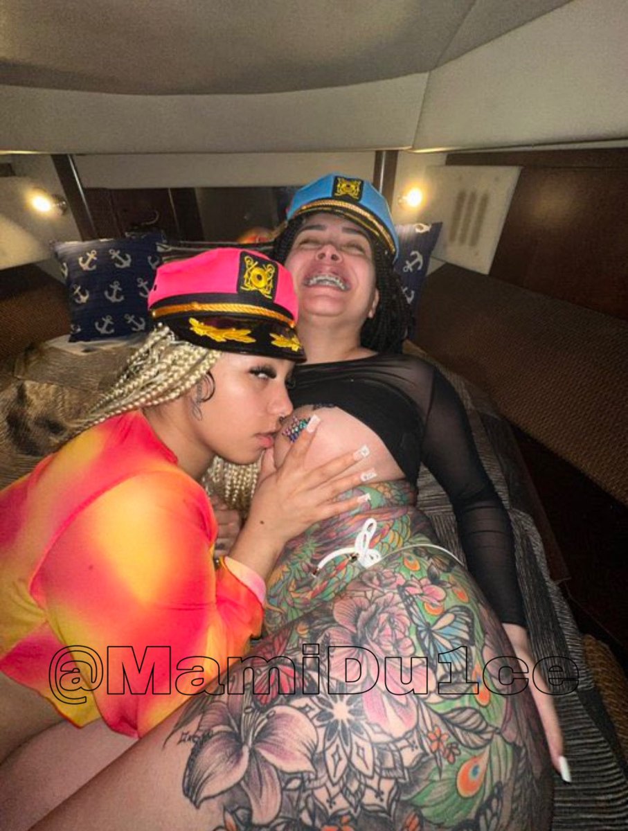 Who want to go on a Roadtrip  with us ?😭
-
-
#onlyfans #latina #sellingcontent #selling #nsfw #nsfwtwt #nycmeets #nyclinks #bkmeets #bronxmeets #harlemmeets #ctmeets