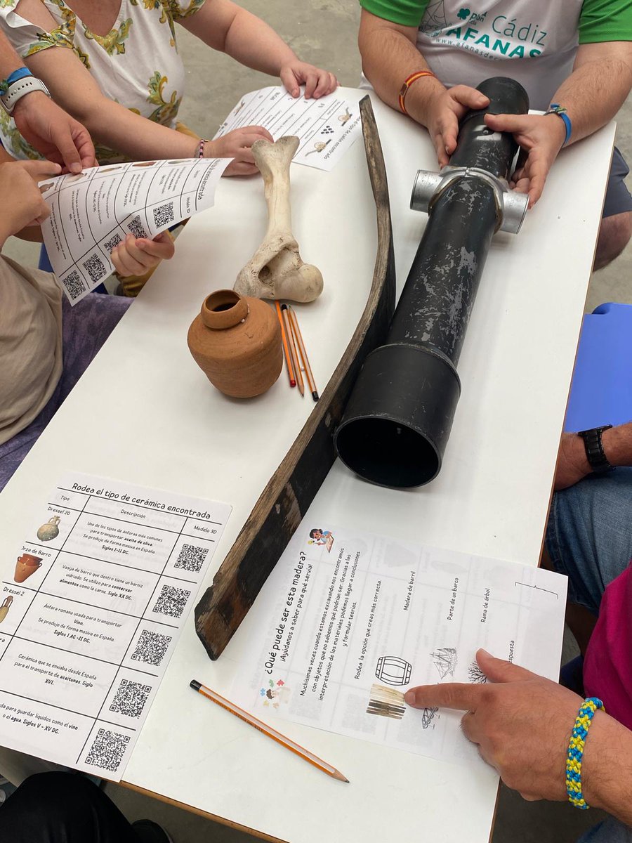 IAPHpatrimonio's tweet photo. El programa Ciencia al Fresquito 365 ¡Llegó el verano! es una iniciativa organizada por @FDescubre y @UniversidadAnd, que cuenta con la financiación de @FECYT_Ciencia del @CienciaGob https://t.co/ZFW4mZnPpw