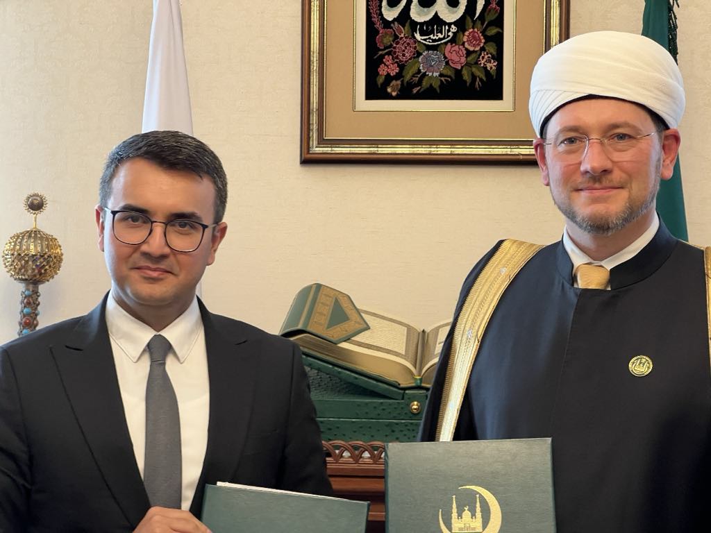 ravan_hasanov's tweet photo. 🇦🇿 Azerbaijani model of #multiculturalism will be a part of the curriculum at the #Moscow Islamic Institute. A significant step in fostering understanding and dialogue across cultures!
#education #Islamicstudy #ISLAM #Azerbaijan https://t.co/8tldSgnD8A